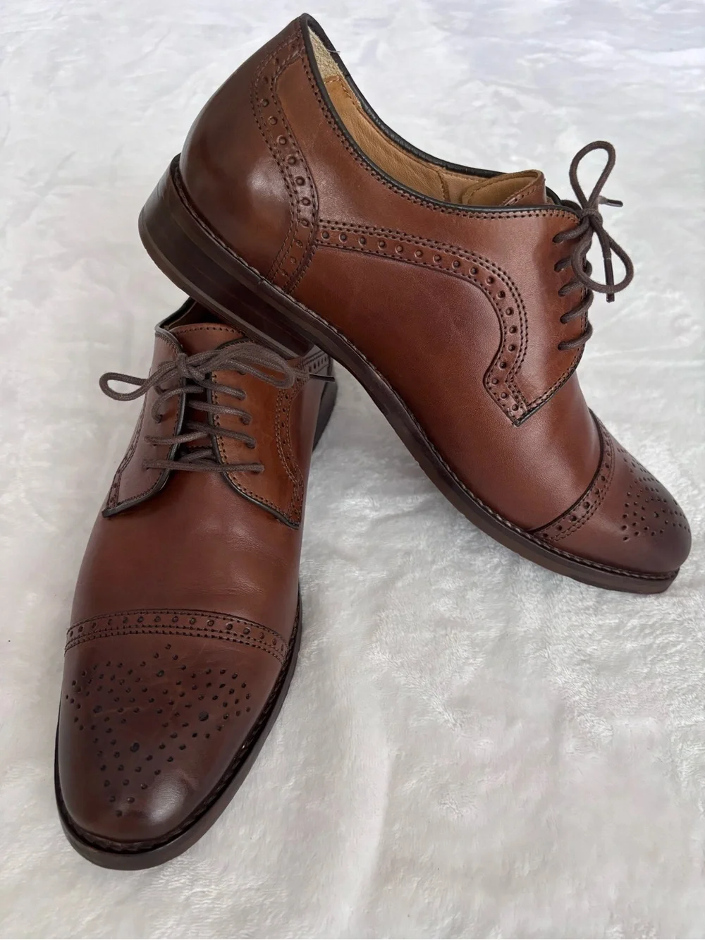 JOHNSTON & MURPHY Men's Halford Leather Cap Toe Lace Up Oxford Shoe--EUC--8.5